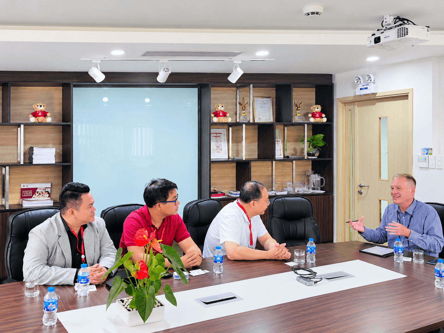 CIAEA Partners with International Schools of North America (SNA): Equipping Students for Comprehensive Global Integration - From High School to the World Stage